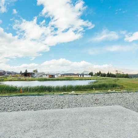 Bluebird Apartment Лейк Текапо Екстериор снимка
