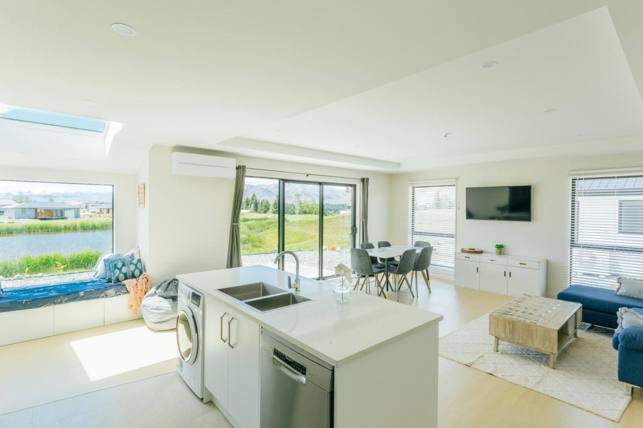 Bluebird Apartment Лейк Текапо Екстериор снимка