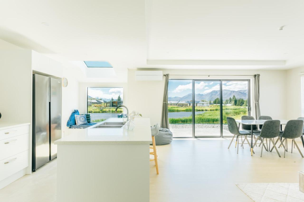 Bluebird Apartment Лейк Текапо Екстериор снимка
