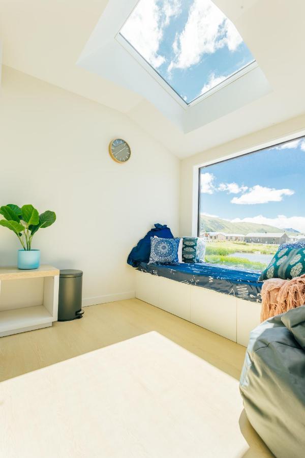 Bluebird Apartment Лейк Текапо Екстериор снимка